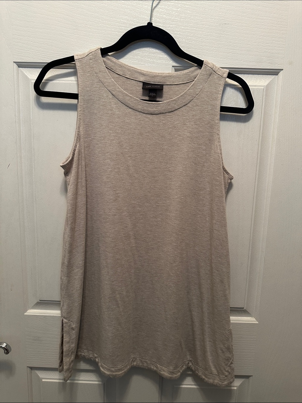 J. Jill Sleeveless Crewneck Tank Top in Light Taupe